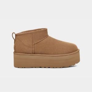 *SOLD* UGG Ultra Mini Platform Chestnut Size 7